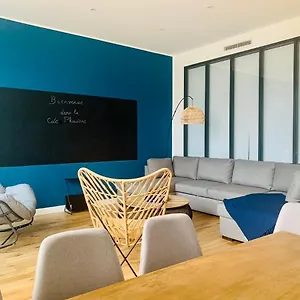 Le Phoceen : T4 Balcon Vue Vieux-port Appartement Marseilles